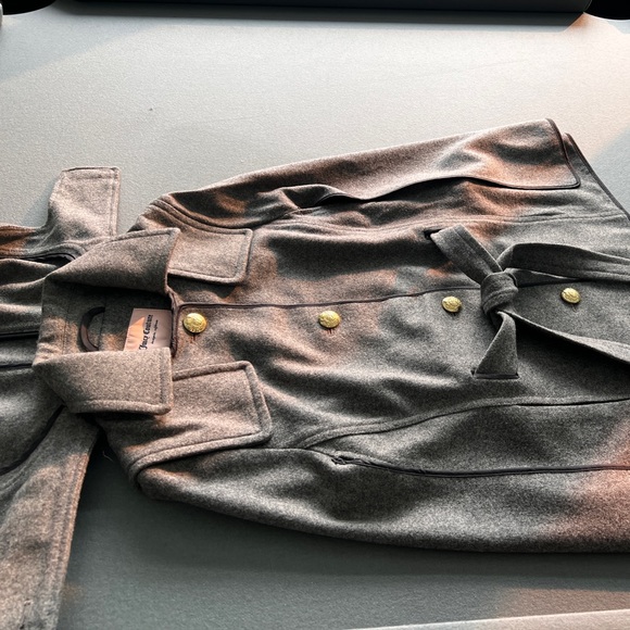 Juicy Couture Poncho - Picture 5 of 10